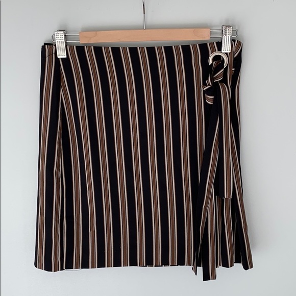 Urban outfitters skirt - Picture 3 of 6